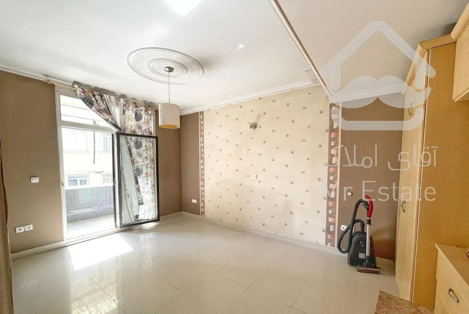 160 متر // فریدافشار // تک واحدی