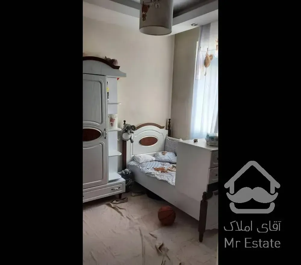 81 متر با 2 پارکینگ سندی غیر مزاحم