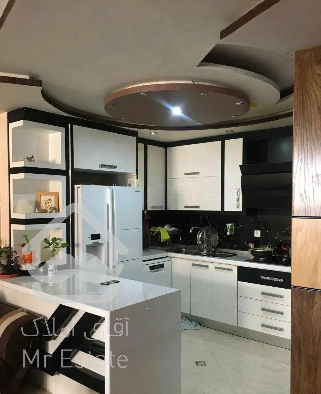 ۹۰ متری دو خواب/پارک رستم شیرازی