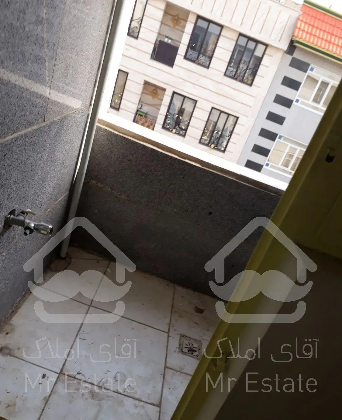 اپارتمان ۶۰ متری یکخوابه روبه نما پارکینگ اختصاصی