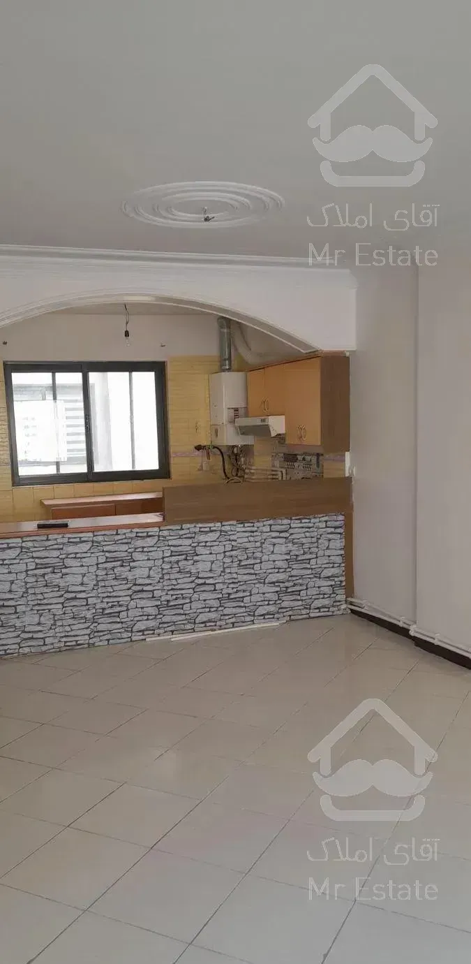 آپارتمان ۸۲ متر ۲ خوابه