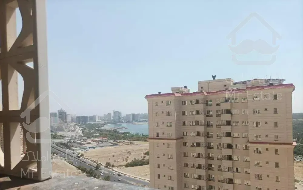 آپارتمان ۱۱۵متری برج صیاد/طبقات بالا/ویو دریاچه