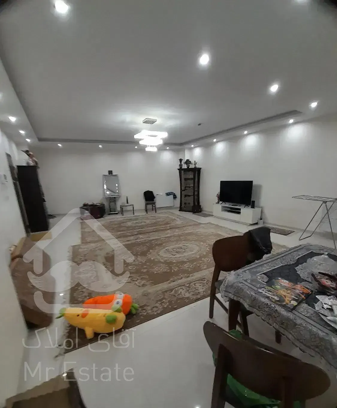 ۱۰۵متر آپارتمان/نوساز تکواحدی/روبروی معین مال