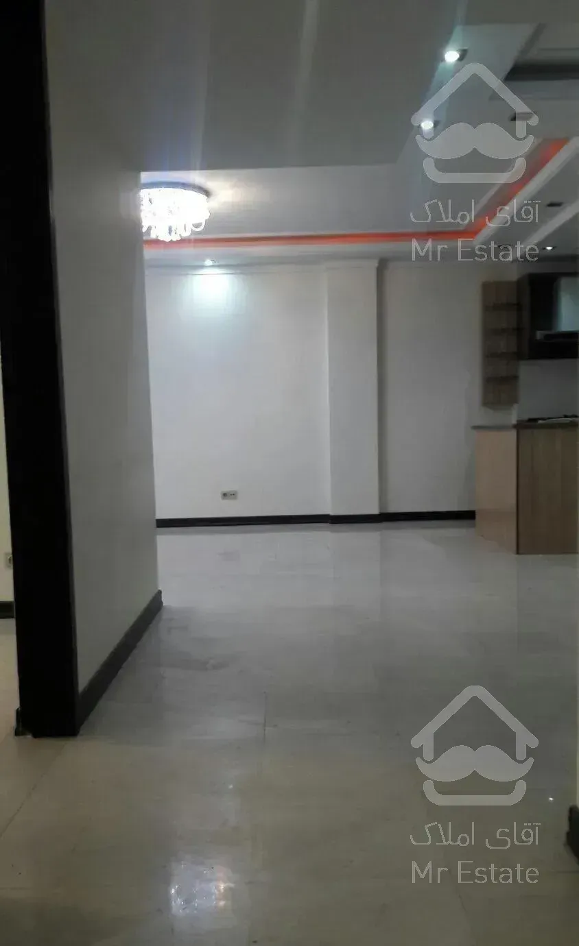 آپارتمان ۹۸ متری ۲ خوابه (حصاری)