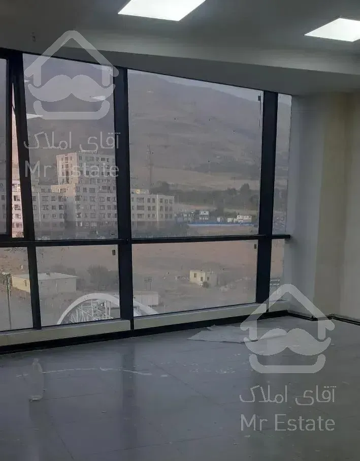 * ۱۰۳ متر مجتمع اداری آکاداسنتر دریاچه چیتگر*