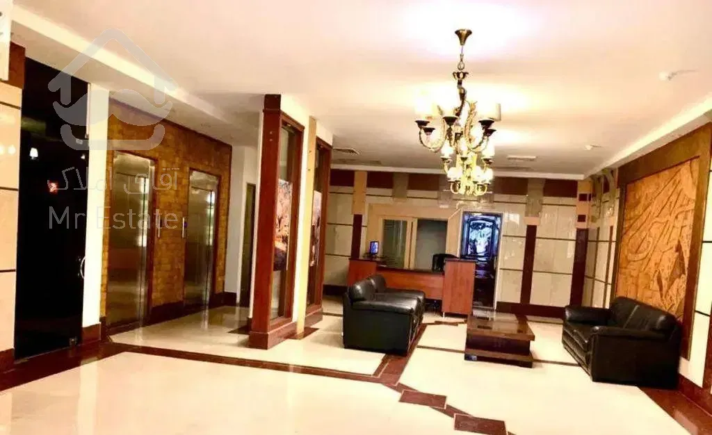 ۲۳۰ متر سرمایه گذاری