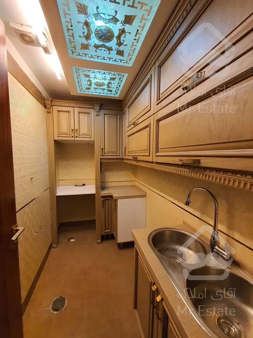 ۱۶۰متر سه خواب. کامرانیه جنوبی