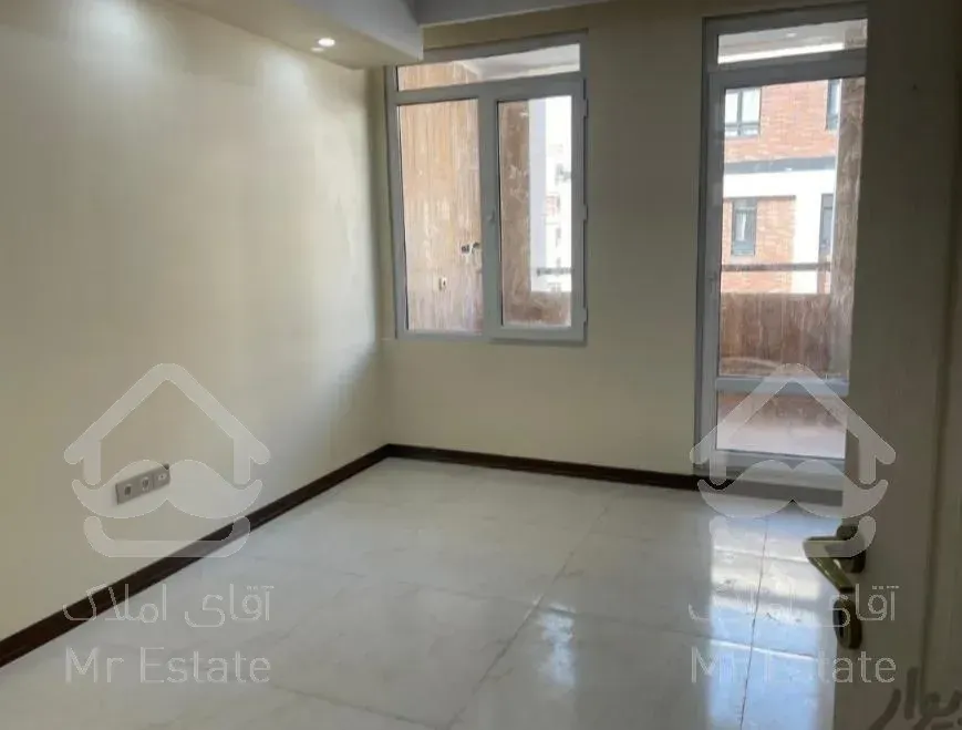 ۱۱۰متر، کلیدنخورده، صفر