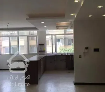 132 متر سعادت آباد نوساز فول امکانات