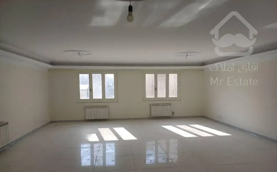 آپارتمان۱۳۶متر۳خ/فرعی دنج/آفتابگیر/مسکن کویر