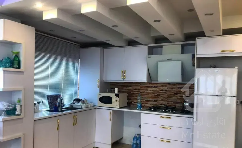 واحد۹۰متری مبله جنب شهرک خانه دریا محمودآباد