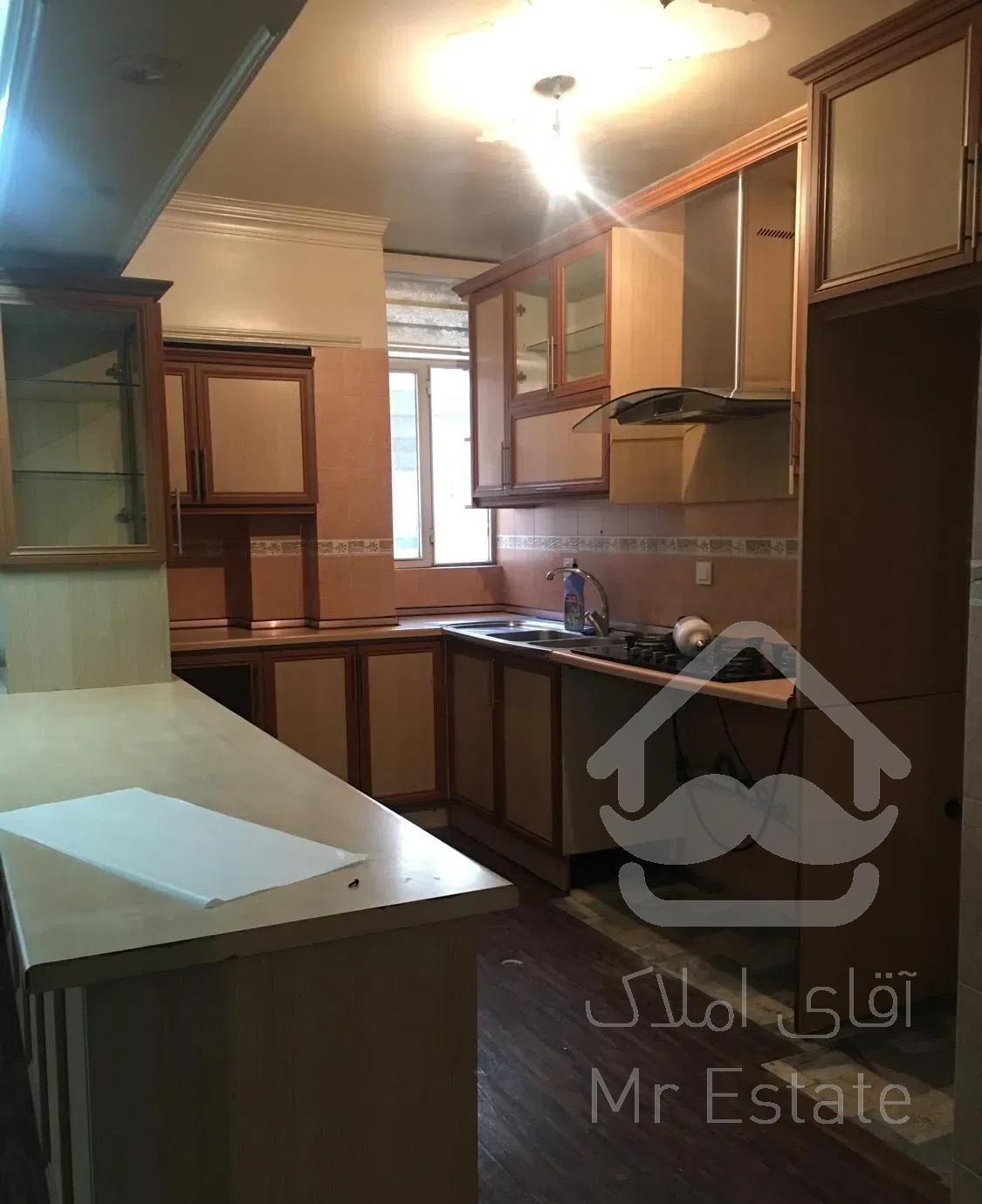 اپارتمان  ٩٨ متری ٢ خوابه قلهک