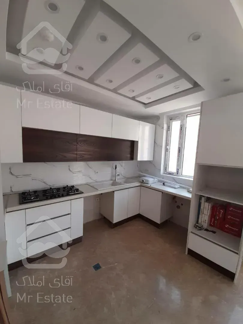 ۱۱۰ متری دریاچه تاپ لوکیشن