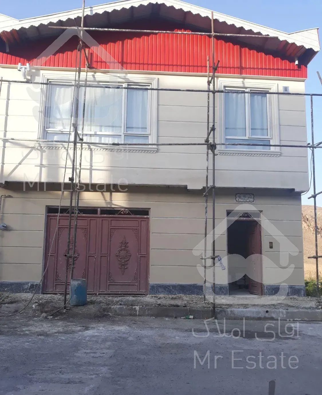 سیمان کاری و نما رومی