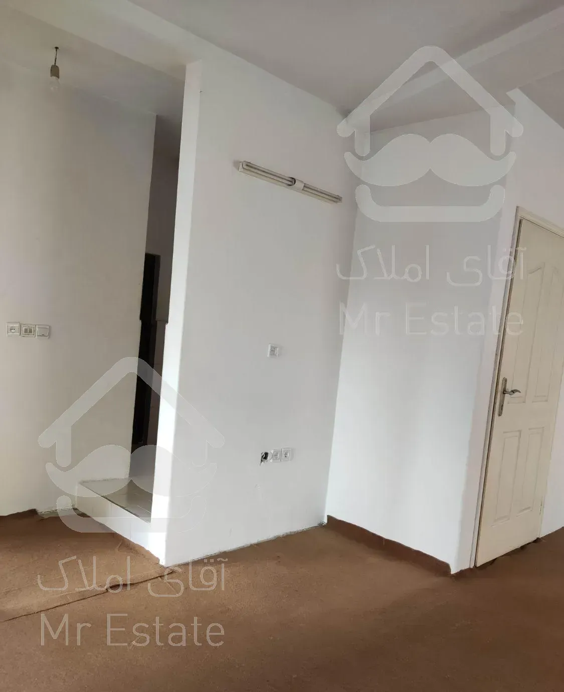 آپارتمان طبقه ی اول ۹۰ متری دوخوابه میدان هزارسنگر