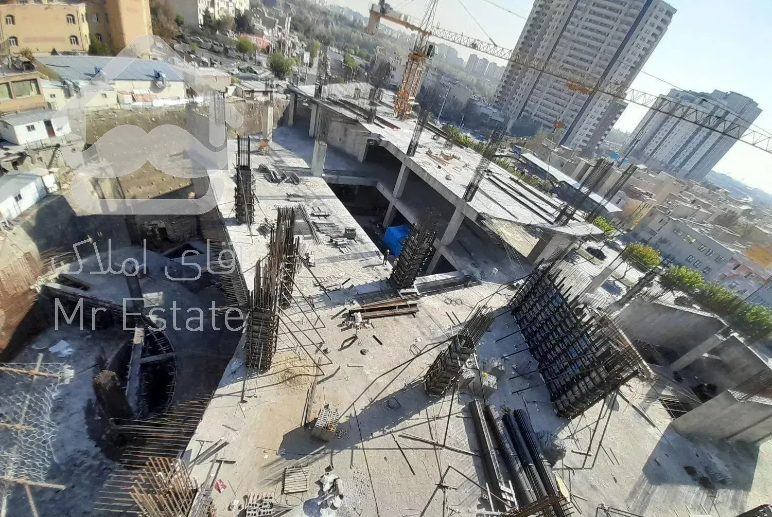 مجتمع تجاری اداری در منطقه گردشگری چیتگر