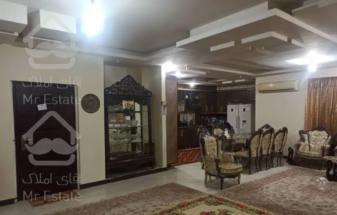 تک واحدی ۱۵۳متری