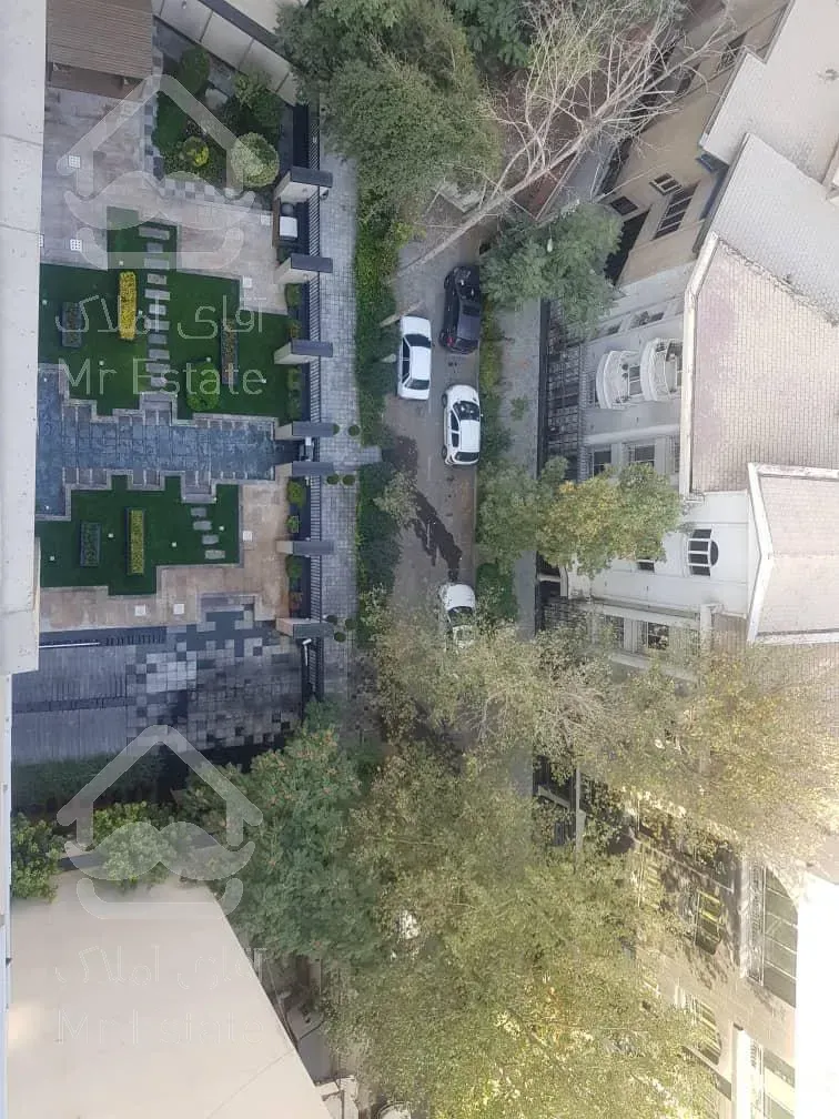 زعفرانیه/۲۳۲متر/۲پارکینگ سندی/مناسب سرمایه گذاری (راد)