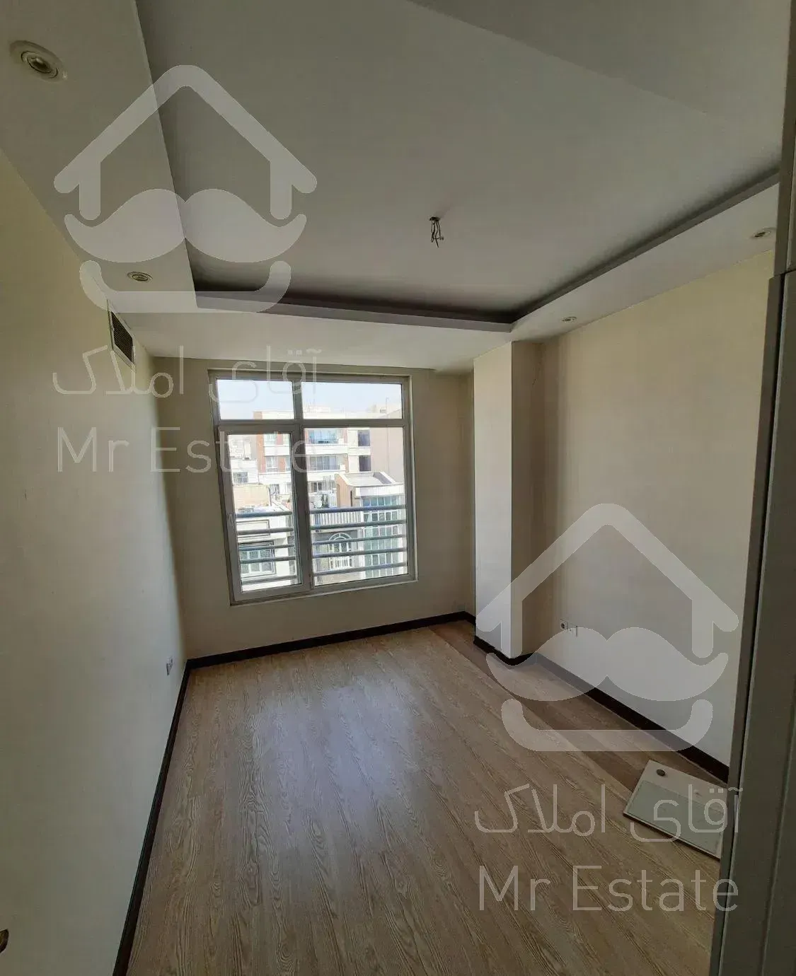 ۹۰متر ۲خوابه سالن پرده خور