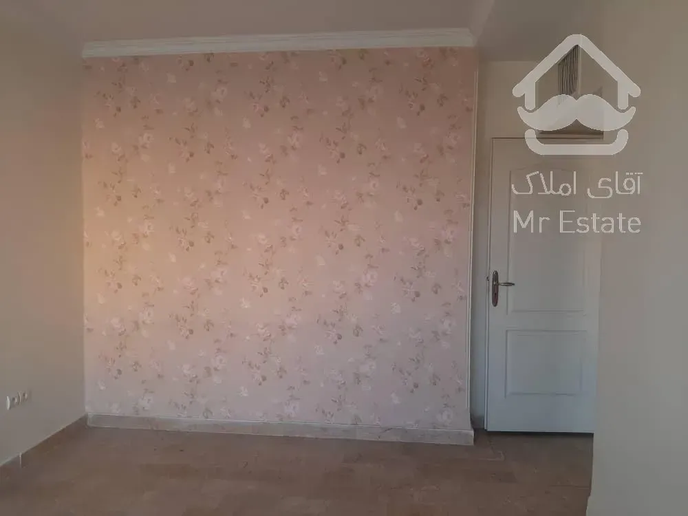 ۸۳ متر ۱ خواب /خطی رو به افتاب