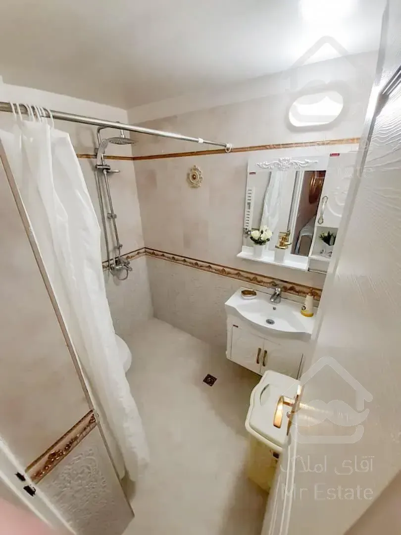 ۱۱۵ متر ۳ خواب ۲ پارکینگه