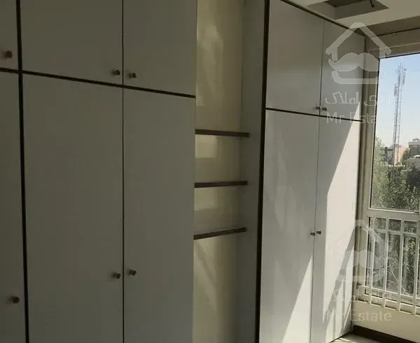 اپارتمان ۱۱۰ متری سه خوابه  کوچه مهرشهر