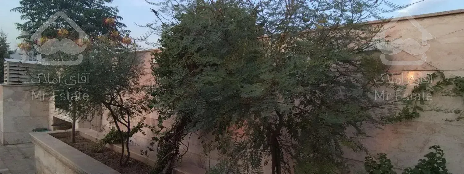 127متر خیابان 154 غربی 2 پارکینگ نوساز