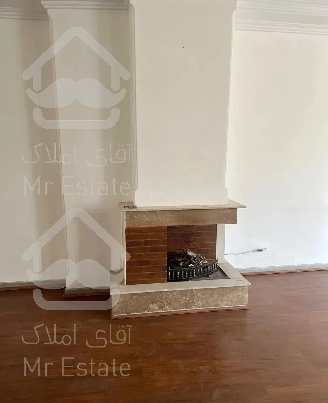 اپارتمان ۱۱۰متری ازگل گلشن شرقی