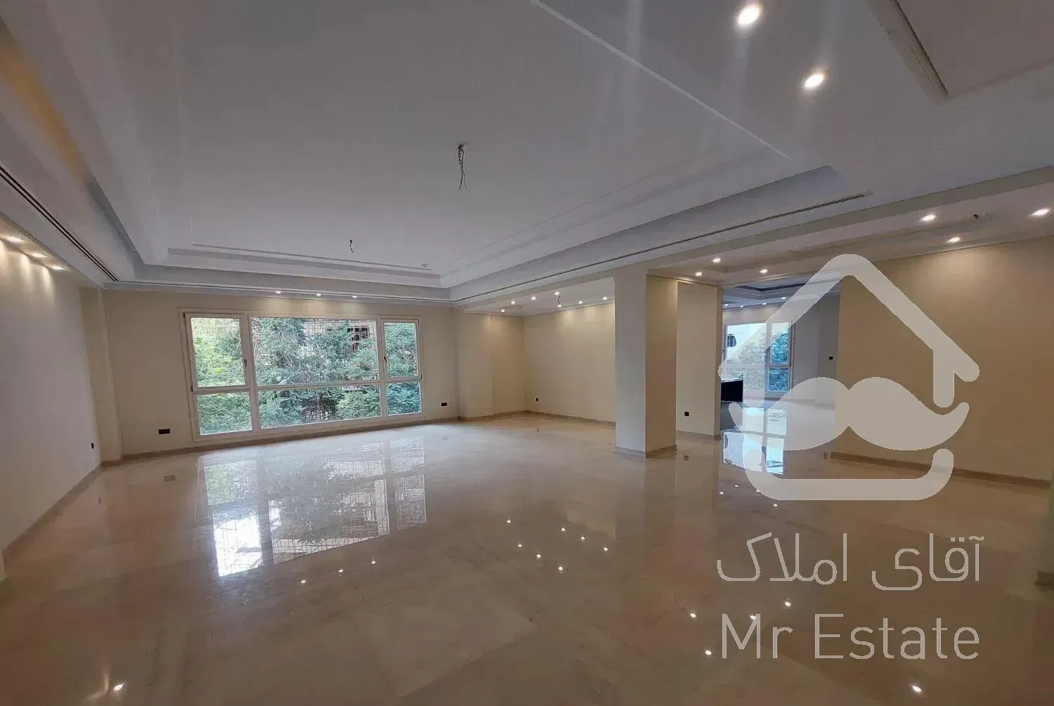 ۳۰۰متر کلید نخورده تکواحدی مدرن در فرشته