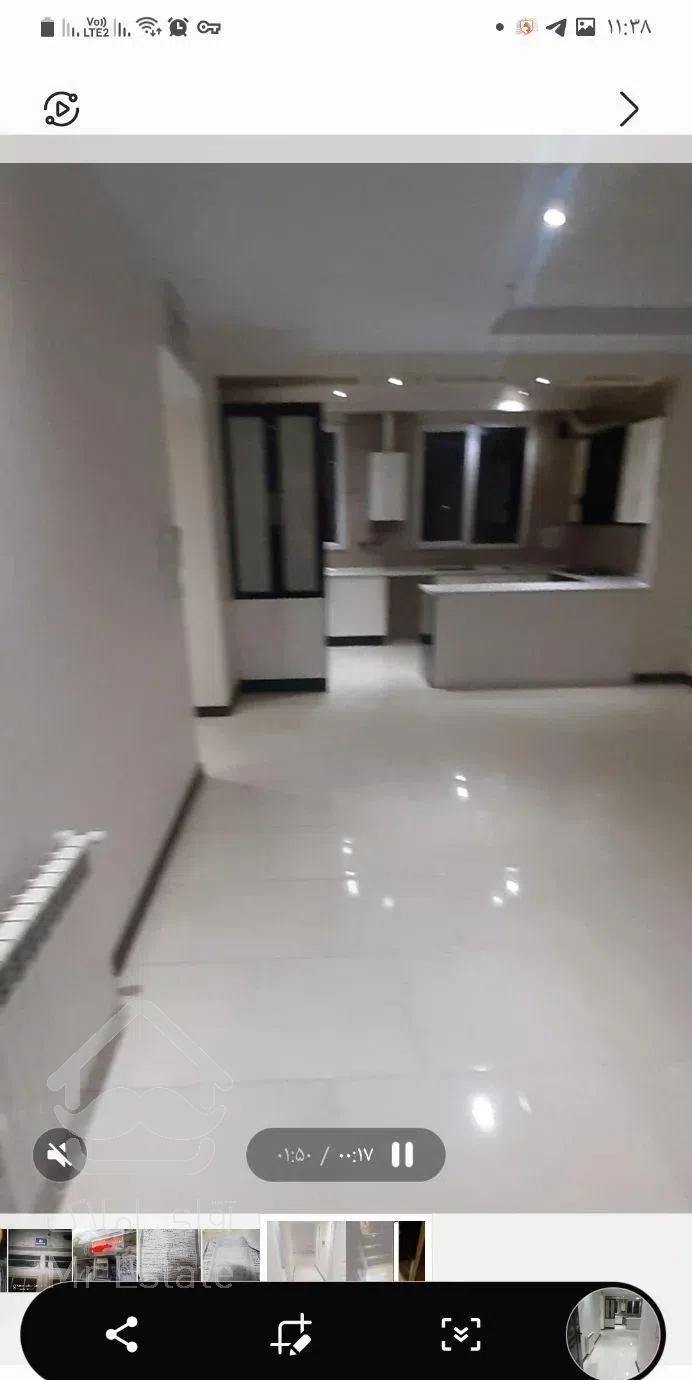 ۷۲متر۲خوابه ۵ساله بلوار پروین