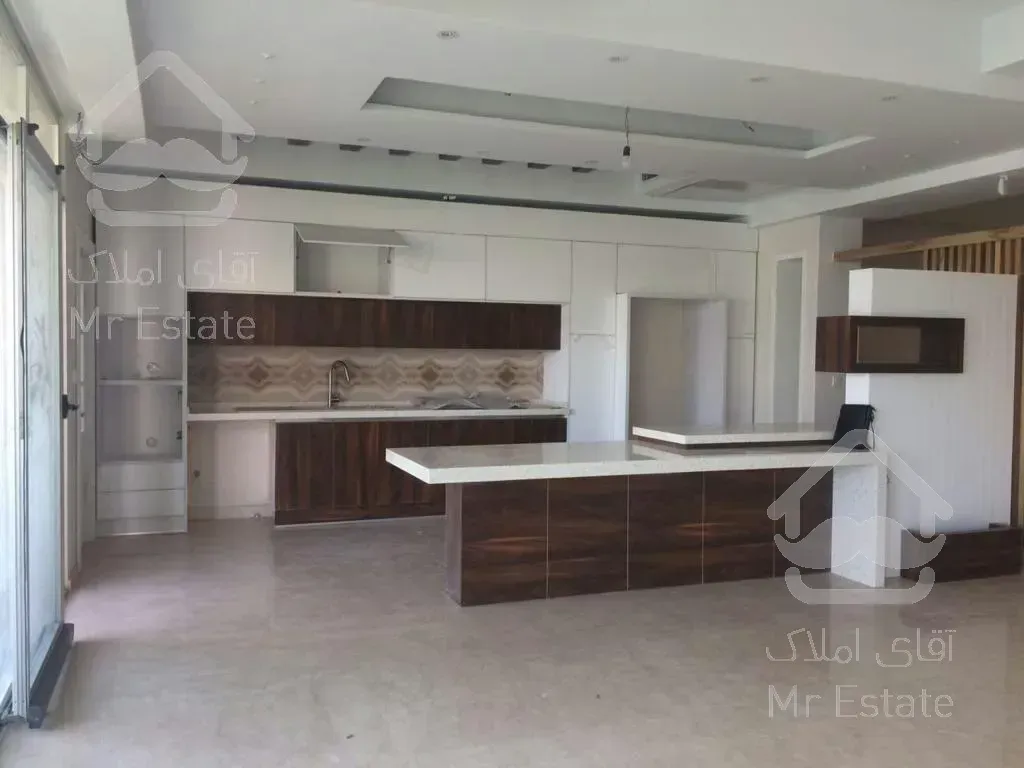 خرید آپارتمان 215 متری فرمانیه