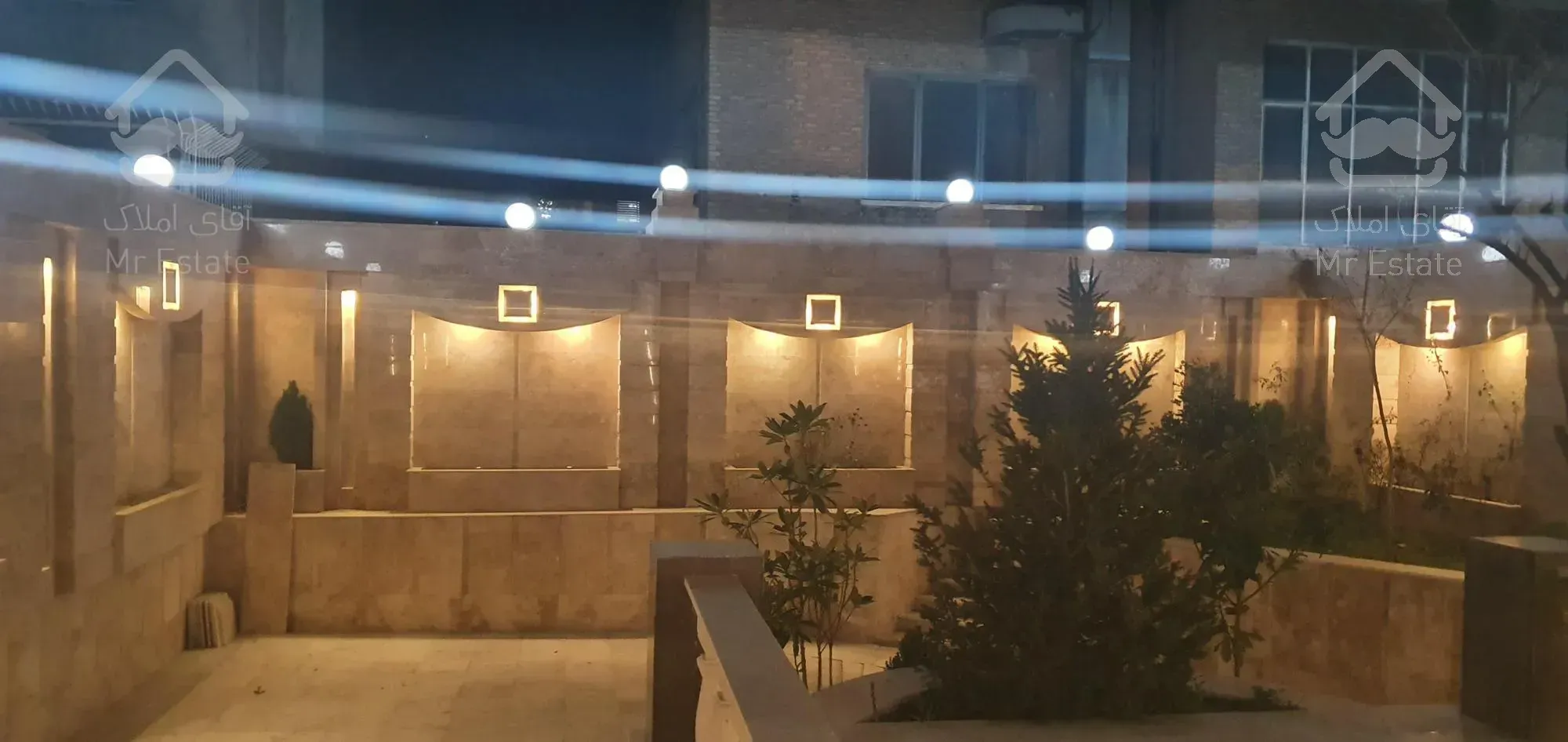 ۸۲متر واحد در خیابان گاندی مجتمع ۲۰ واحدی