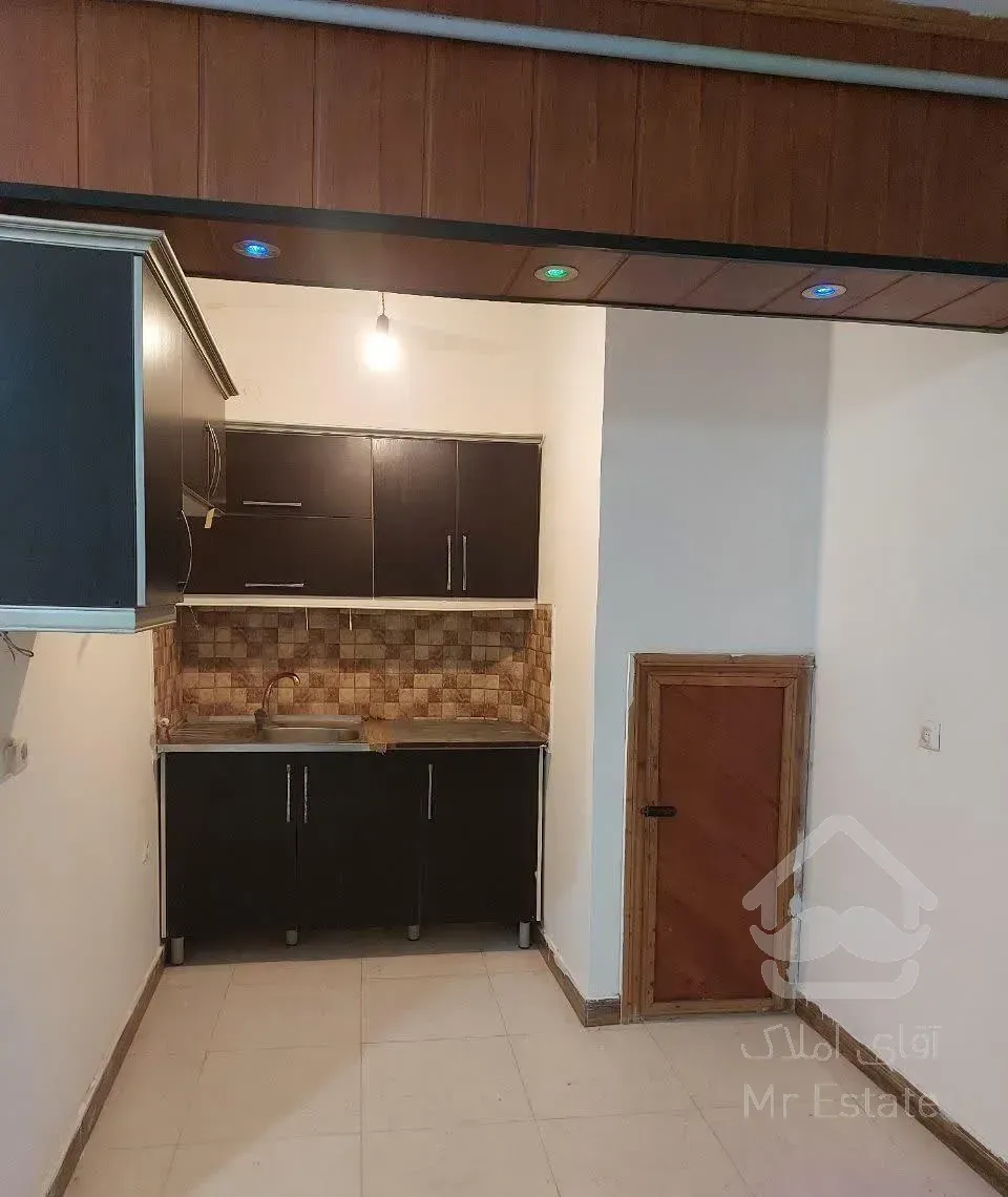 همکف عبور جدا شیک