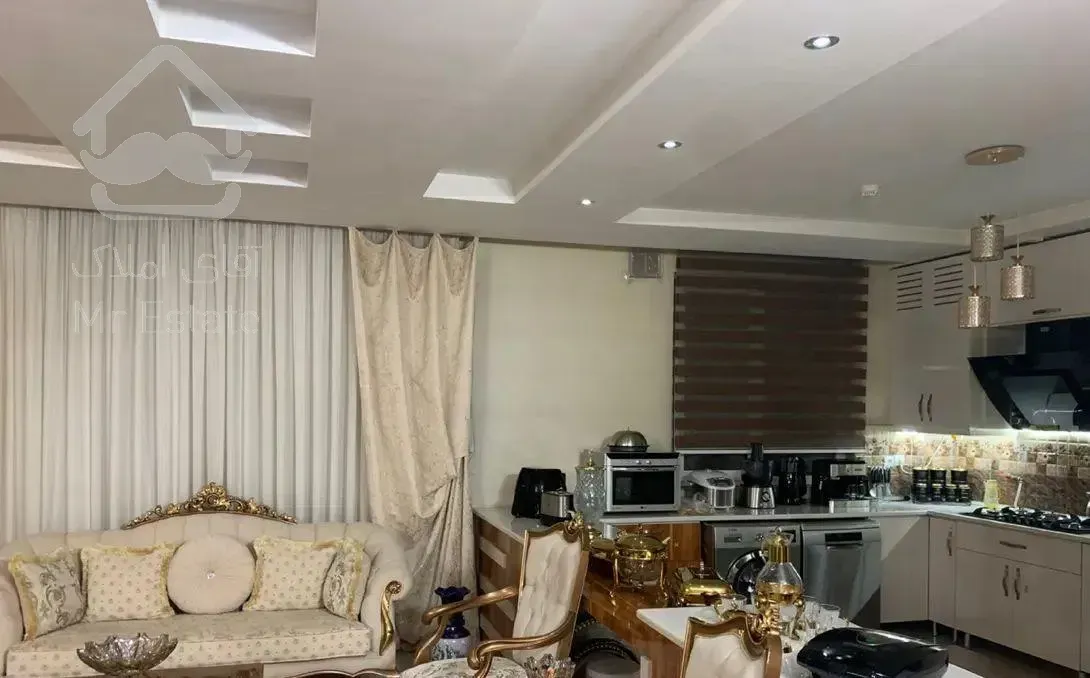 آپارتمان125متر/نوساز/2نبش/تمیز(اول هفت تیر فرد