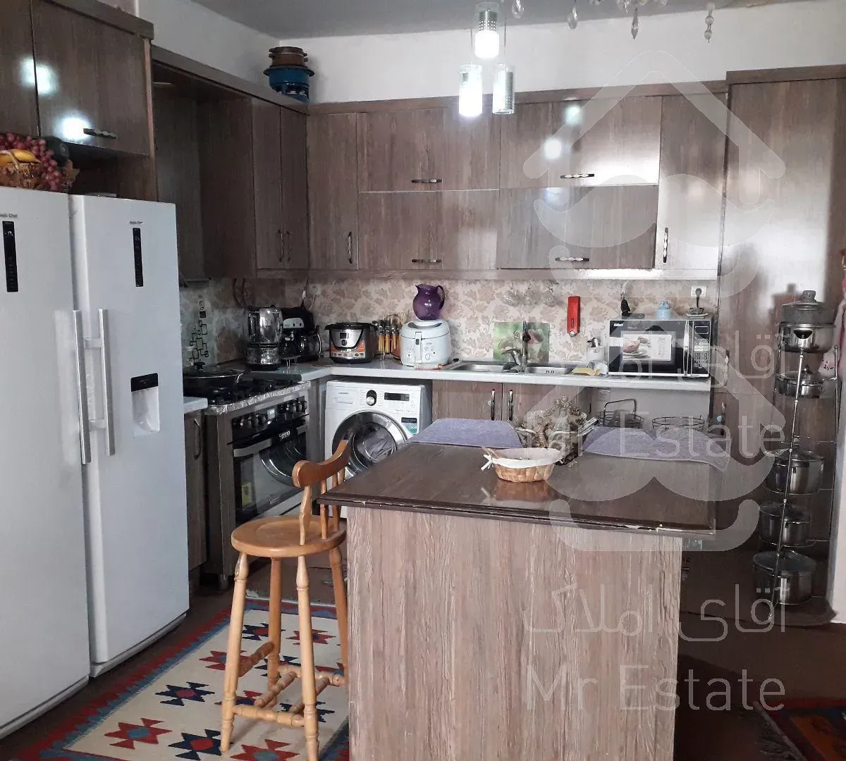 آپارتمان ۲خوابه ۱۰۰متری عبادی ۱۱