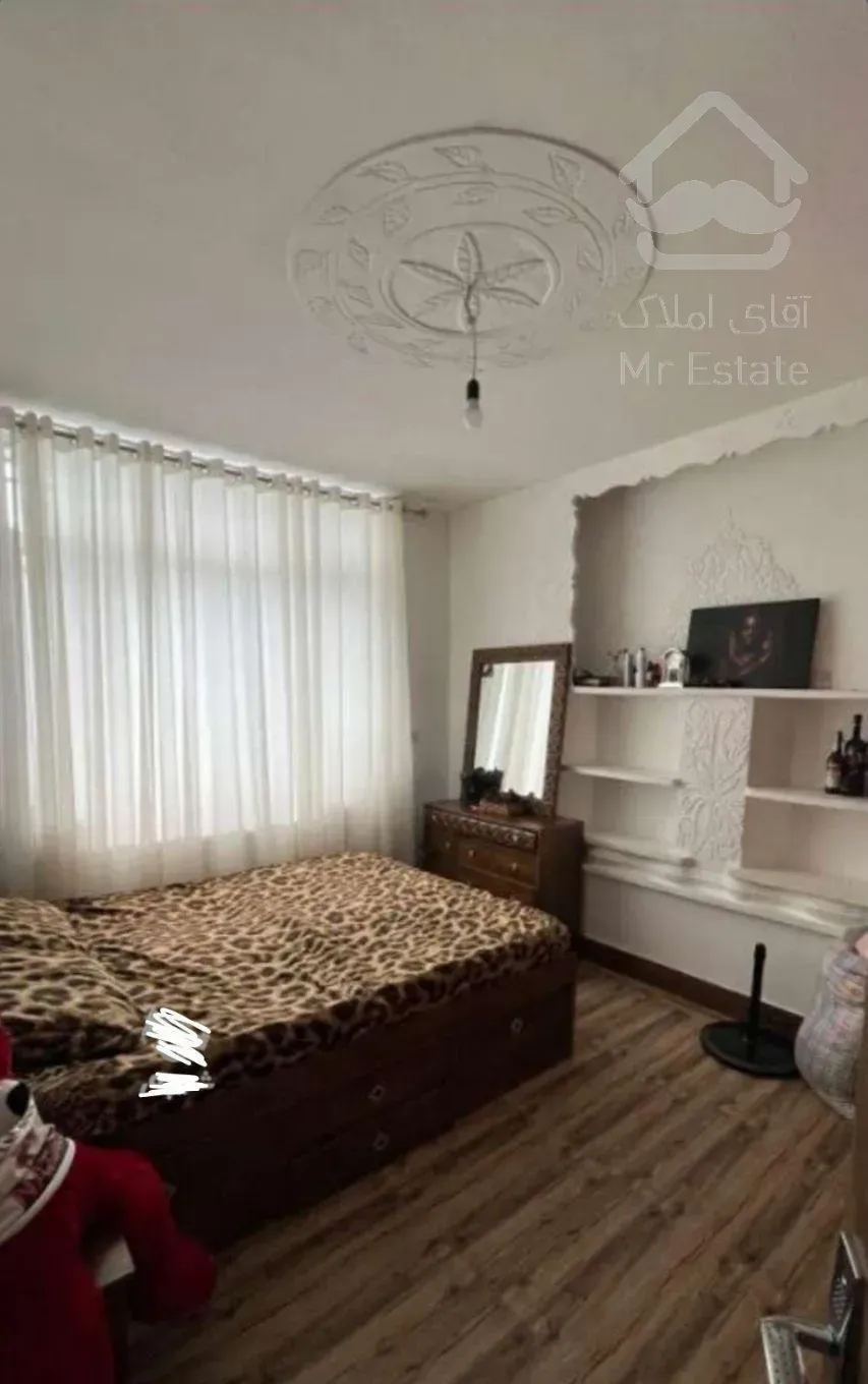 فروش تکواحدی ویلایی بازسازی شده150متری صاحب الزمان