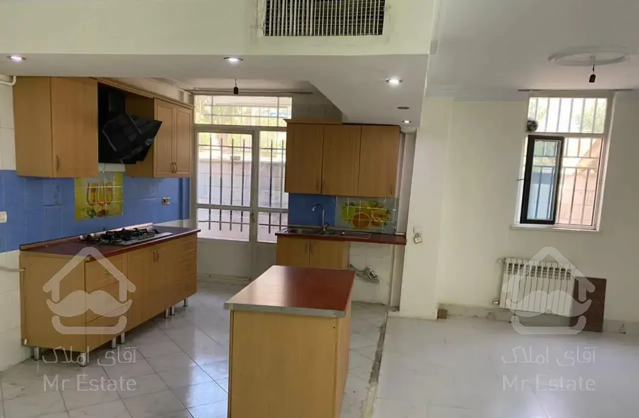 ۷۵ متر یک خواب حیاط دار