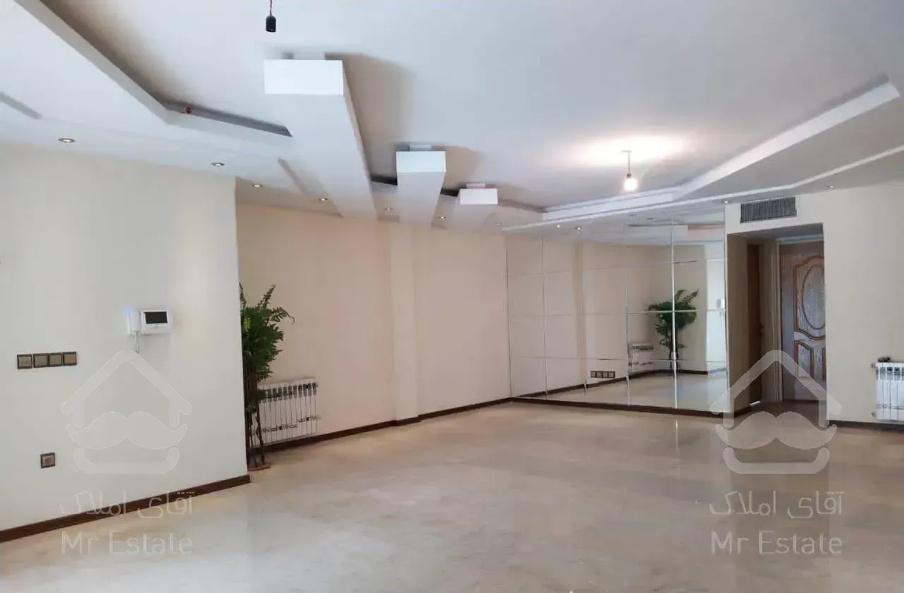 ۱۲۰ متر دو خوابه شیک دو پارکینکه