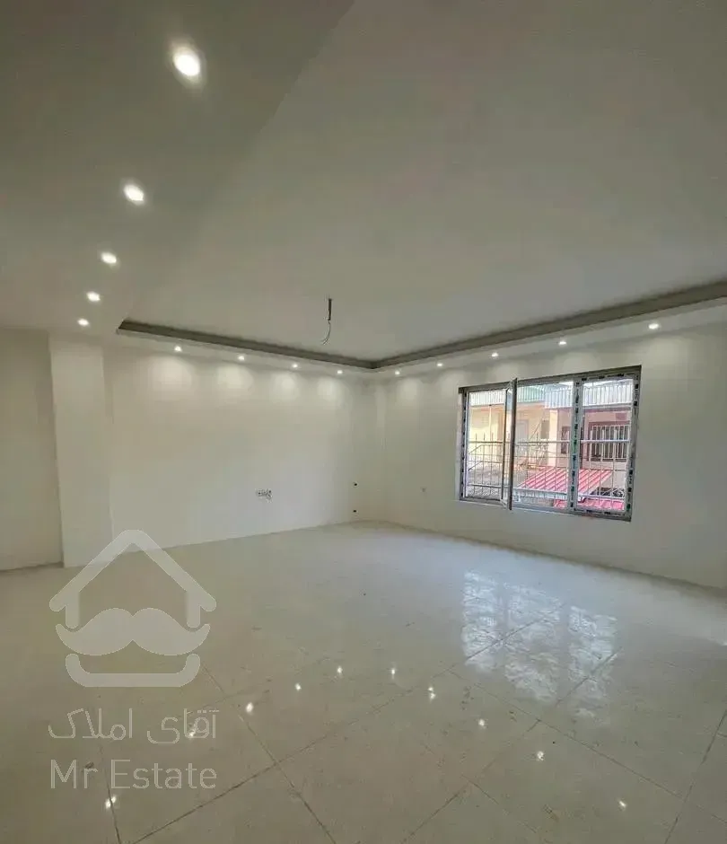 آپارتمان نوساز شیک