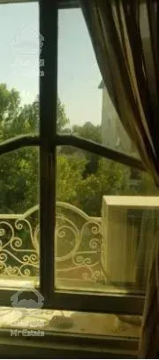 اپارتمان 105 متری * ورودی چهارباندی* جنب پارک