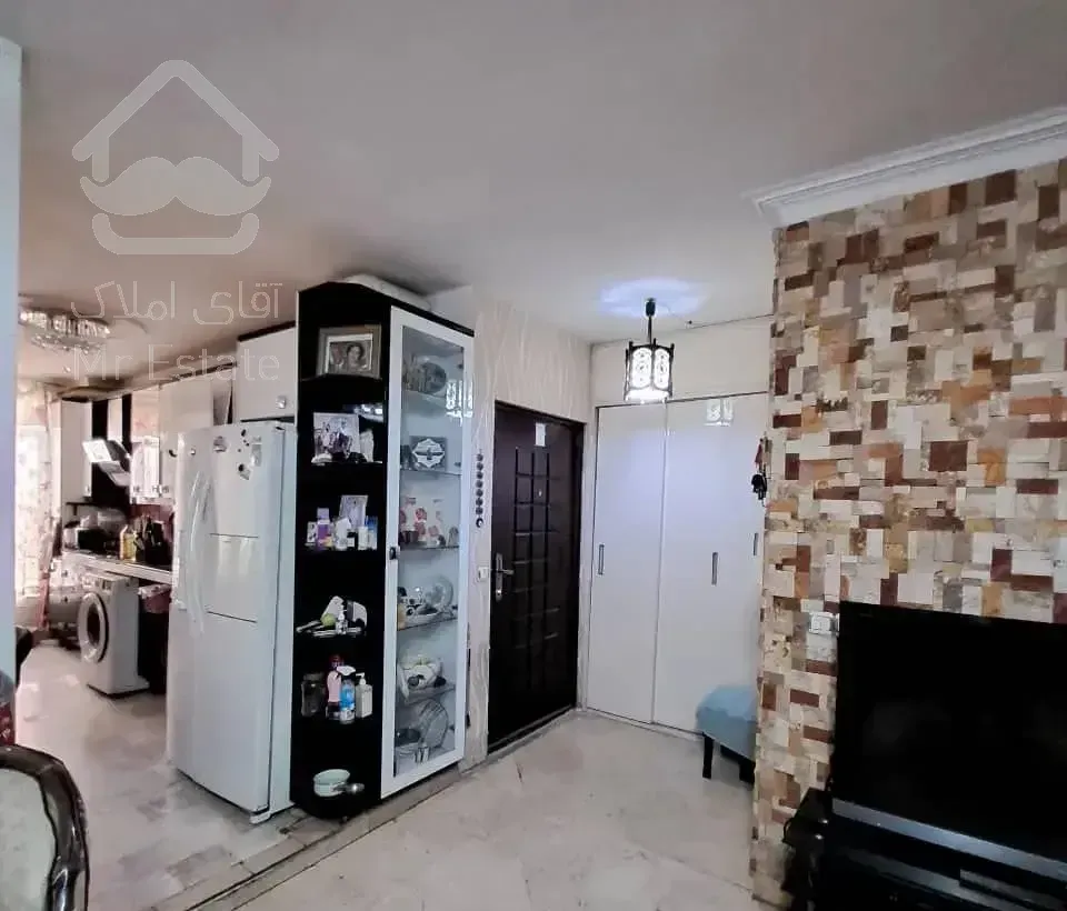 ۱۲۷متر ۳خواب تک واحدی غرق نور شهران طوقانی