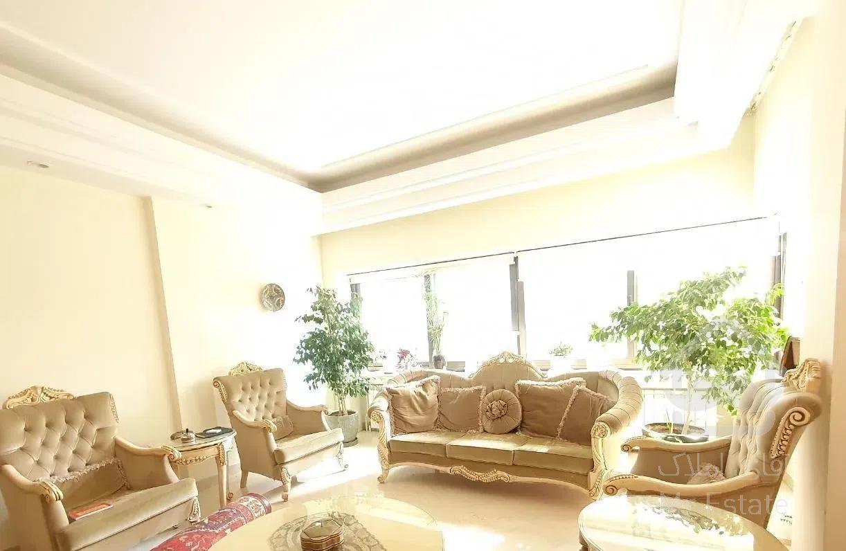 نیاوران مرجان ۲۱۰ متر ۲پارکینگ سندی