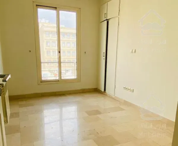 83 متر آپارتمان ایران زمین شمالی / اعلایی / 8 ساله