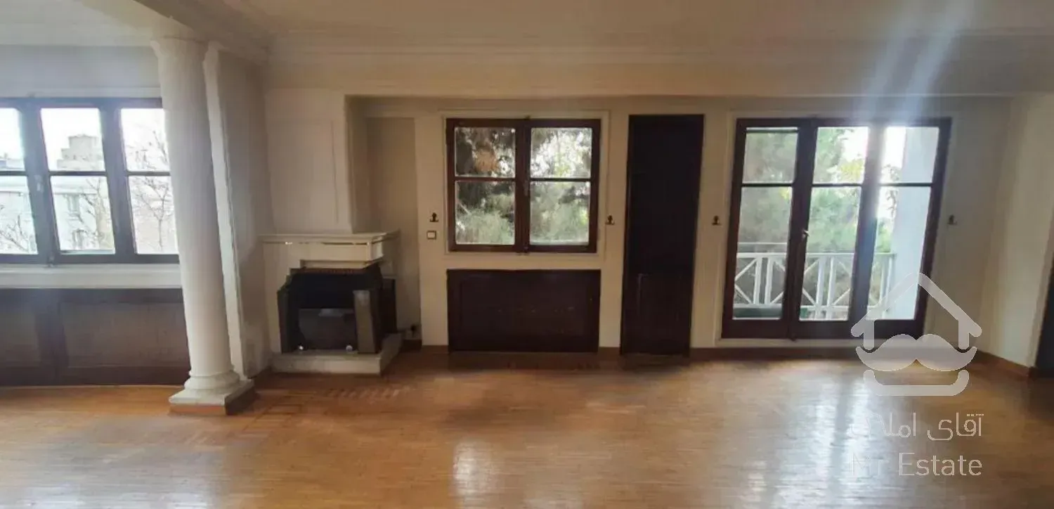 نیاوران آجودانیه چهار خوابه ۲۵۰ متری رهن و اجاره