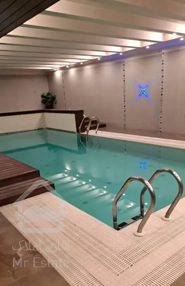 فروش آپارتمان ۳۷۰ متری ۴ خوابه در آجودانیه