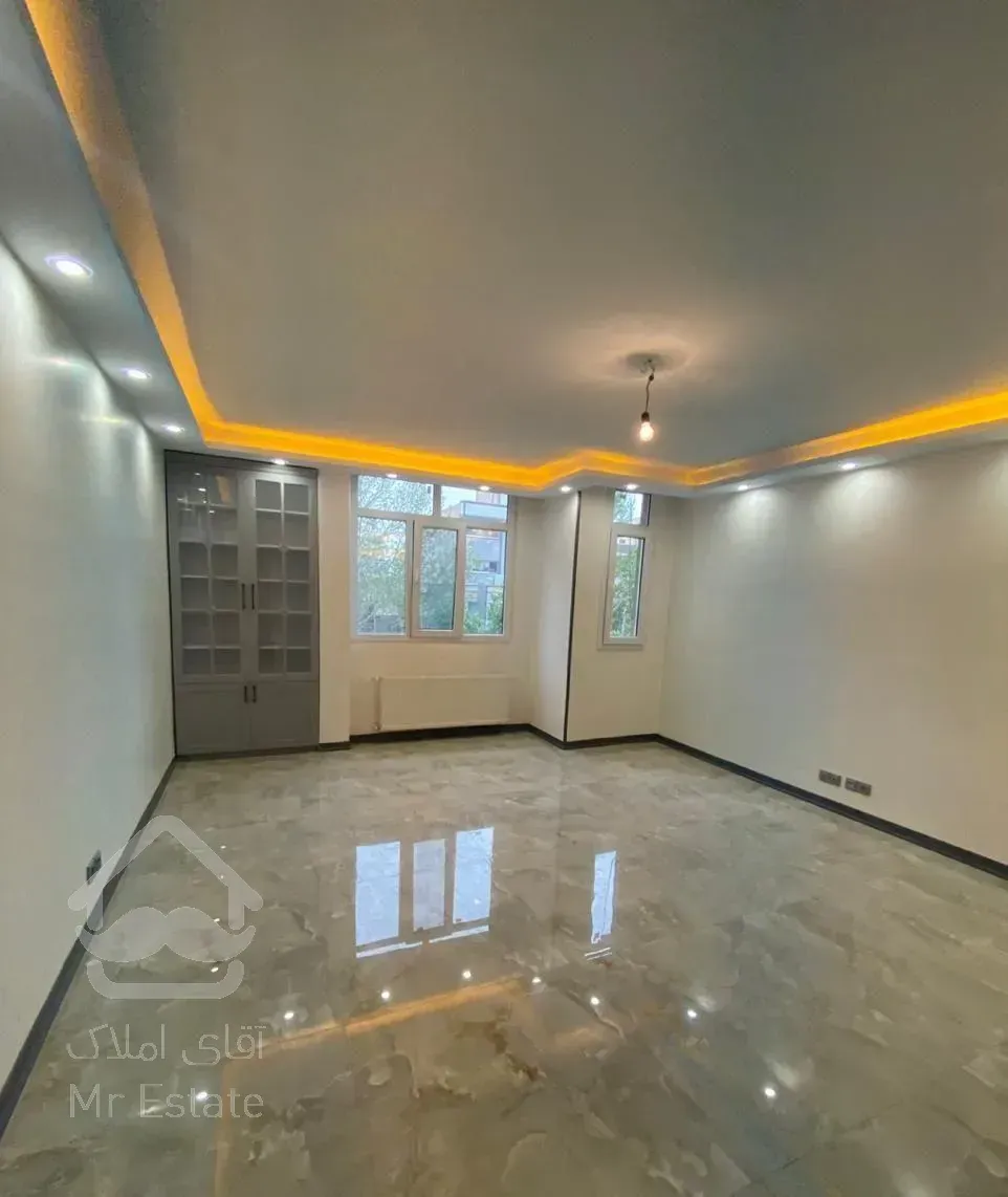 ۹۰ متر * ۲ خواب * معلم / آقا بیگی * خوش قیمت