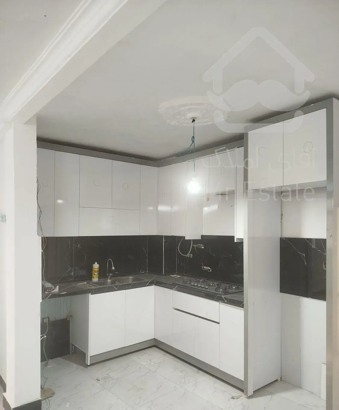 فروش آپارتمان ۹۰ متری ۲ خوابه در محله طلاب