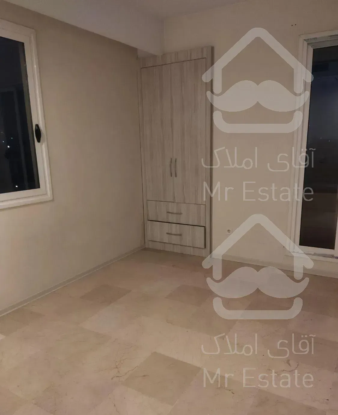 آپارتمان ۱۲۰ متری ۲ خوابه