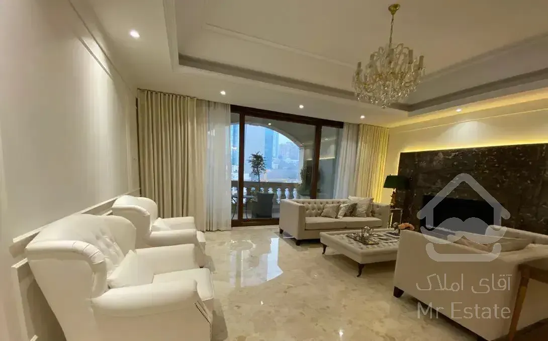 اپارتمان ۲۳۰ متر / چشم انداز ابدی