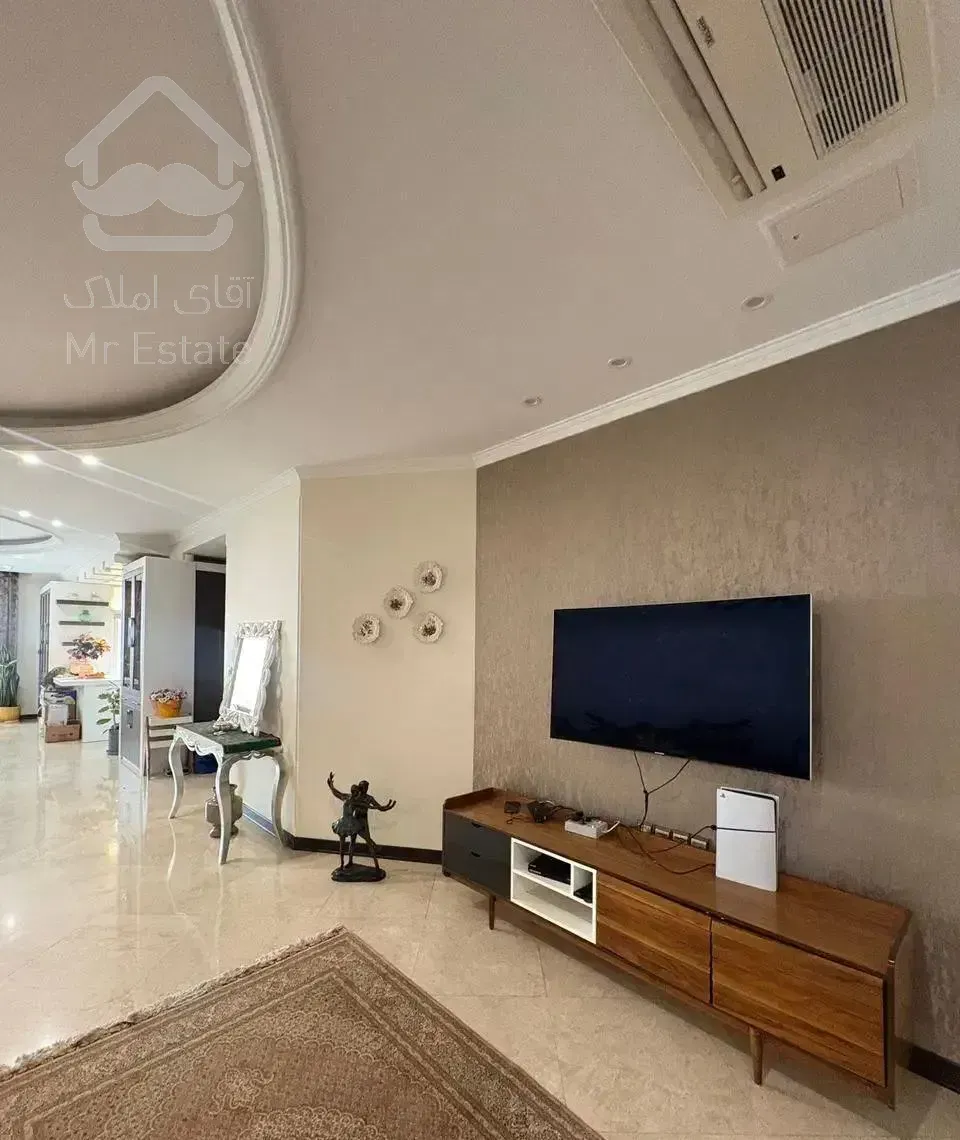 ۲۰۰ متر ، فرمانیه ، اکازیون